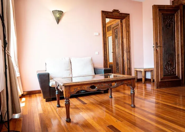 La Colegiata De Apartment *