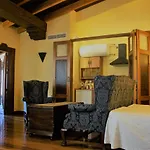 La Colegiata De Apartment *