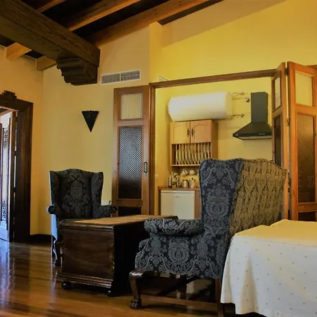 La Colegiata De Apartment *